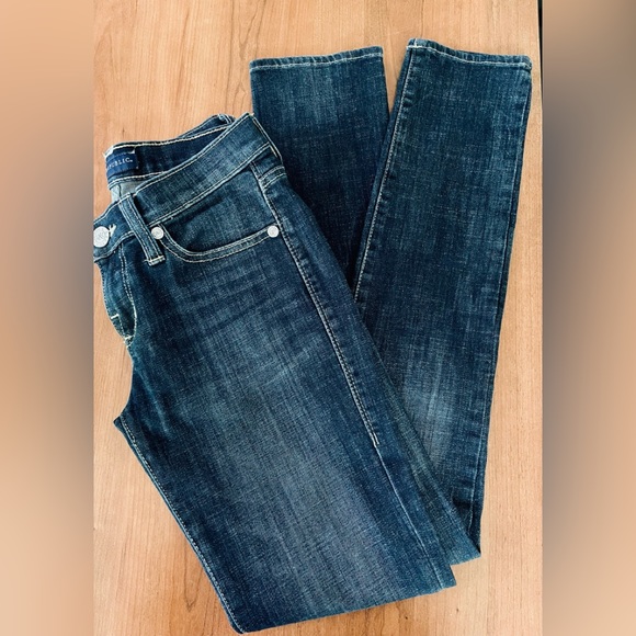 Rock & Republic Dark Wash Denim “Berlin”Jeans, size 2 - Picture 3 of 8